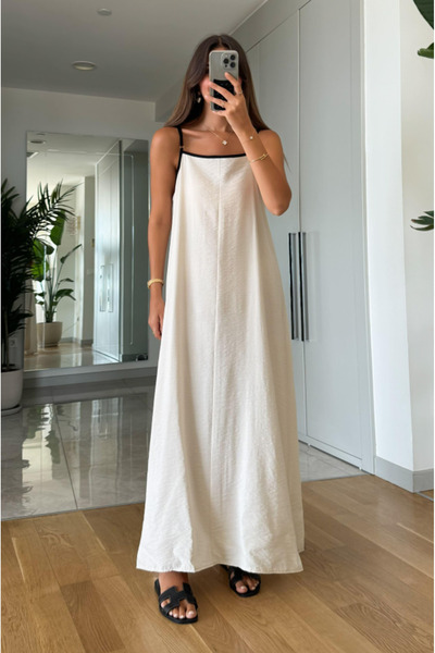 My Blog فستان مونيكا أسود طويل - مضلع طبيعي