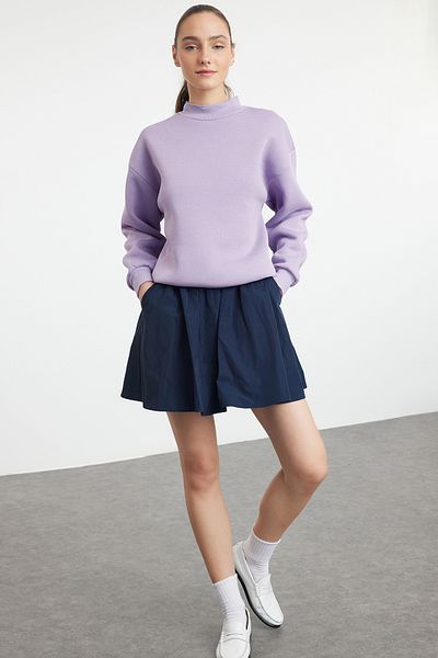Trendyol Collection Lilac Stand Collar Fleece Pohodlná mikina - tlustá uvnitř TWOAW20SW0584