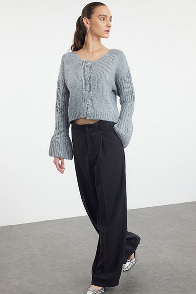 Trendyol Collection Cardigan cu decolteu în V de culoare albastră - Detaliat cu mâneci, TWOAW24HI00300