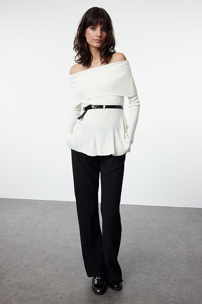 Trendyol Collection Carmen Collar Knitwear Sweater - Belted, Ecru, TWOAW25KZ00086