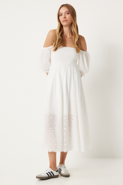 Happiness İstanbul Bílé vroubkované letní šaty - čtvercový límec, FN03253