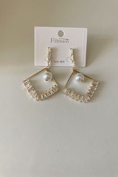 ELMATOLYE Stylish Women's Evening Dress - Zirconium Stone and Pearls Dangle Earrings