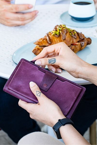 Louise Motto Renley Plum - Portofel de mână pentru femei din piele naturală cu compartiment extern pentru telefon