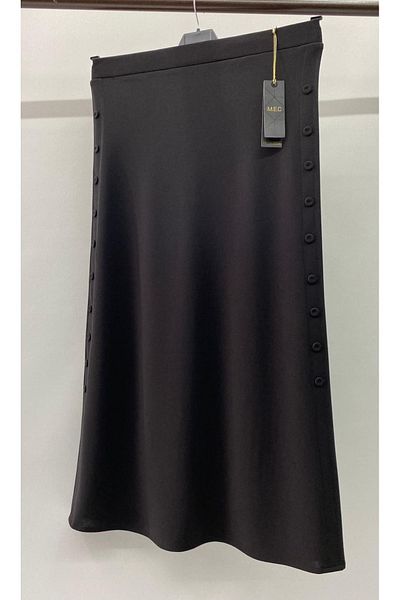 AKŞEN GİYİM LARGE SIZE ENINE NECK LYCRAL SCUBA CREPE FABRIC LONG BLACK SKIRT WITH BUTTON DETAIL