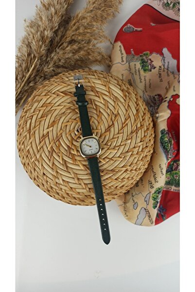 LA BOSS Retro Deri Kordonlu Koyu Yeşil Kare Kadın Kol Saati