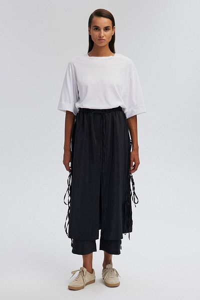 Touché Privé Wide Leg Trousers - Lace-up Detail