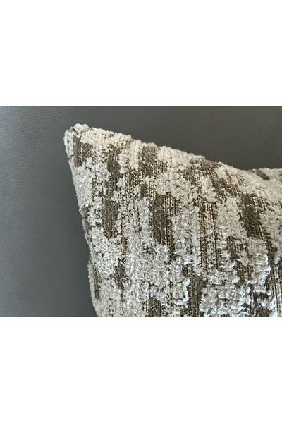 Maestro Letta 43*43 cm Throw Pillow Cover