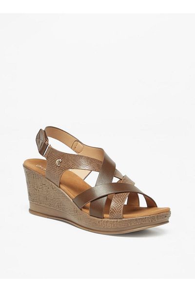Le Confort Textured Sandals with Wedge Heels