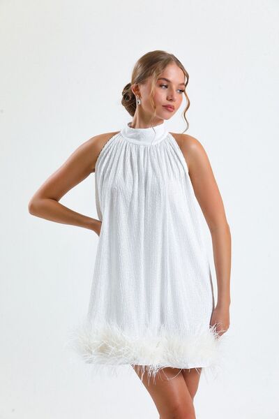 Tangül&Ali'S Moda Evi Beyaz Payetli Tüylü Elbise