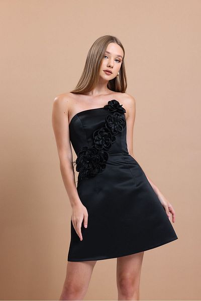 Tangül&Ali'S Moda Evi Στράπλες Σατέν Floral Μαύρο Φόρεμα