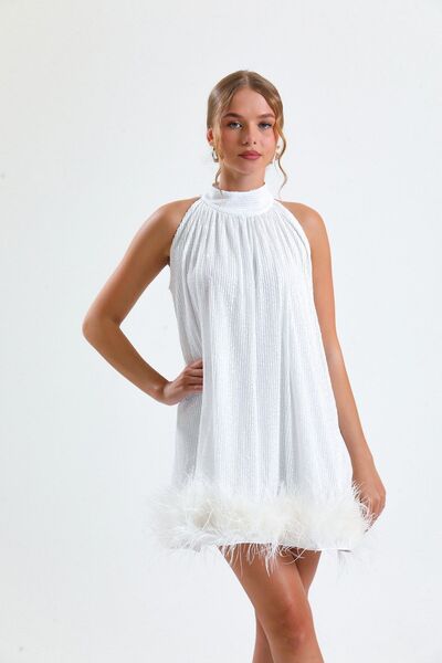 Tangül&Ali'S Moda Evi Beyaz Payetli Tüylü Elbise