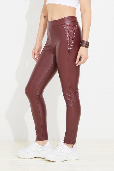 Go Veform Claret Red Leather Leggings - Women's Model with Side Detail and Shirt ZN5068