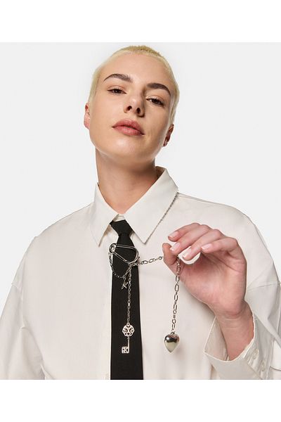 Twist Metal Brooch - Karama Tip