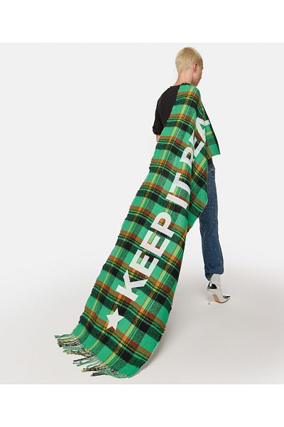 Twist Plaid Patterned Slogan Scarf