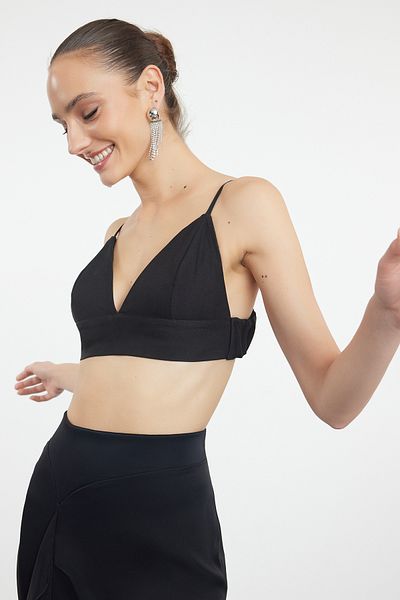 Trendyol Collection Schwarzes, bauchfreies, gefüttertes Bustier aus Webstoff TPRAW22BS0005