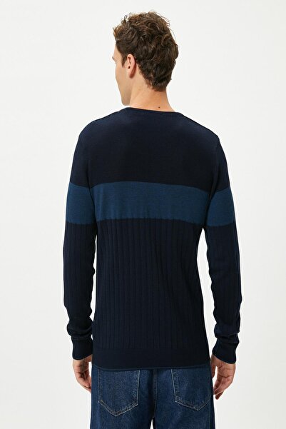 Koton Marineblauer Herrenpullover