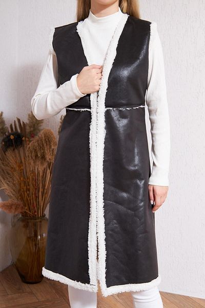 comstar Women's Faux Fur Faux Leather Vest