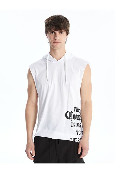 LC Waikiki Ärmelloses T-Shirt für Herren – mit Kapuze und Aufdruck aus gekämmter Baumwolle