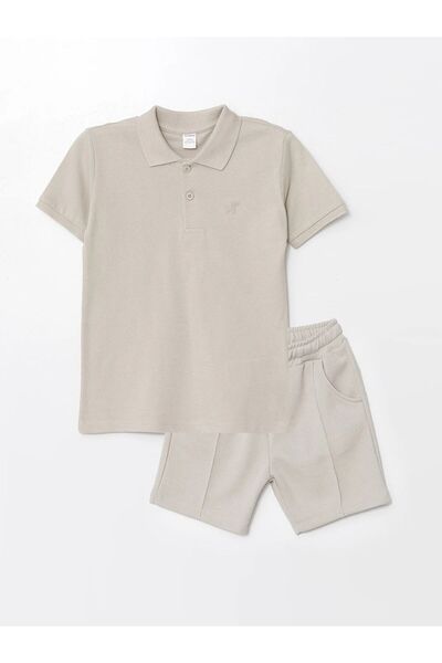 LC Waikiki Férfi póló nyakú hímzett póló és rövidnadrág - rövid ujjú 2 részes készletek