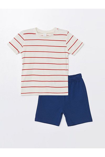 LC Waikiki T-shirt i spodenki w paski z okrągłym dekoltem dla chłopca – zestaw 2 szt