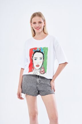 Moda I k Beyaz Renk Oversize Frida Kahlo Bask l T shirt Fiyat Yorumlar Trendyol