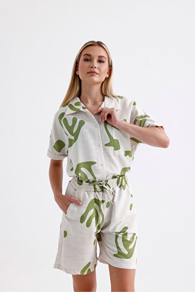 ikomteks Costum cu pantaloni scurți