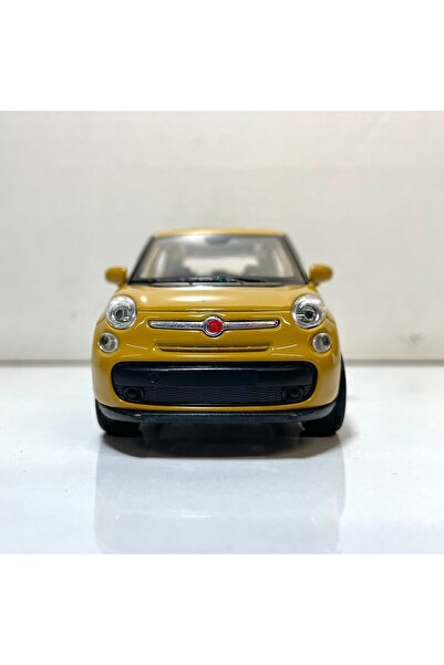 WELLY 2013 Fiat 500L 1/36 Scale Welly Diecast Metal Model Car Toy Car
