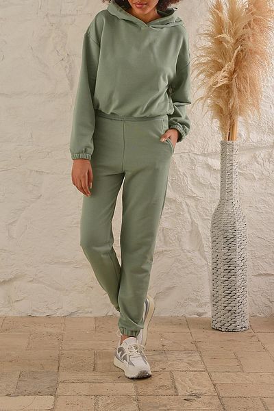 CrazyShopping Γυναικεία αθλητική φόρμα - 3 κλωστές, τσέπες και κουκούλα