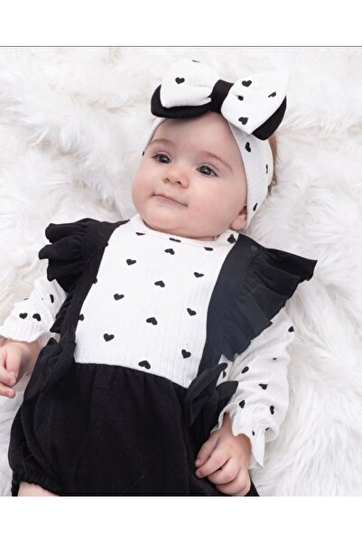 Cherub Baby فستان بدلة للجسم مع جوارب على شكل قلب من Lottie