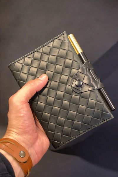 MAT Deri Genuine LeAther BlAck Wicker A6 Design DAily NotepAd - Gift Pen Set