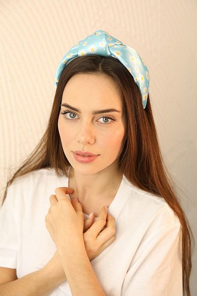 Modex Blue Daisy Patterned Crown