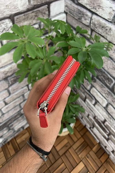 GUARD Safiano Red Zippered Portfolio Wallet