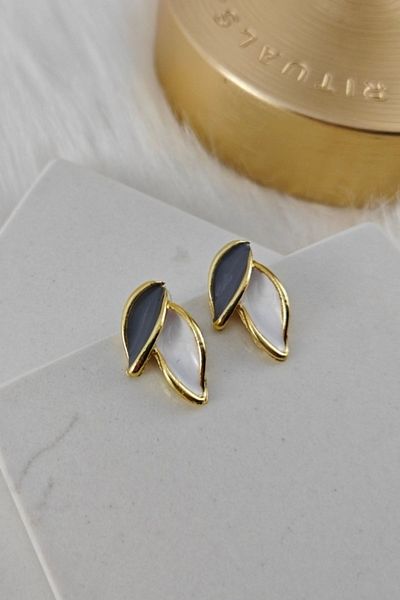 KYOLA DESİGN Mineli Leaf Earrings