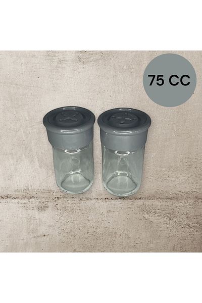 Dore Voir 2 Pieces Glass Salt Shakers with Plastic Lid (in Box) - 75 CC