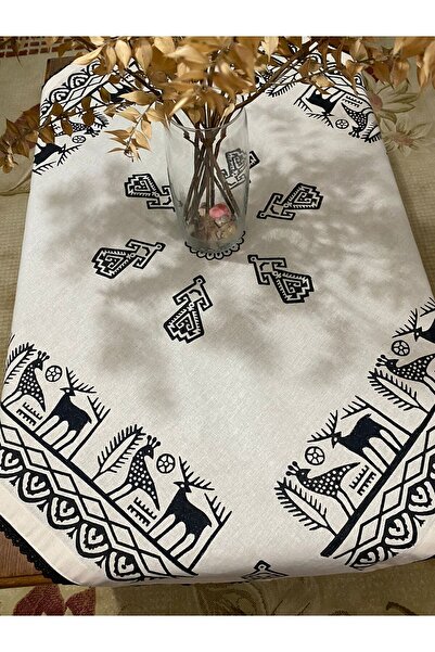 leillART طاولة طعام باللون الكريمي - غطاء مصنوع يدويًا، 100 × 100