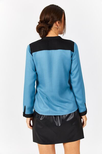 armonika Жіноча сорочка з смужкою спереду Indigo Arm-18k001255