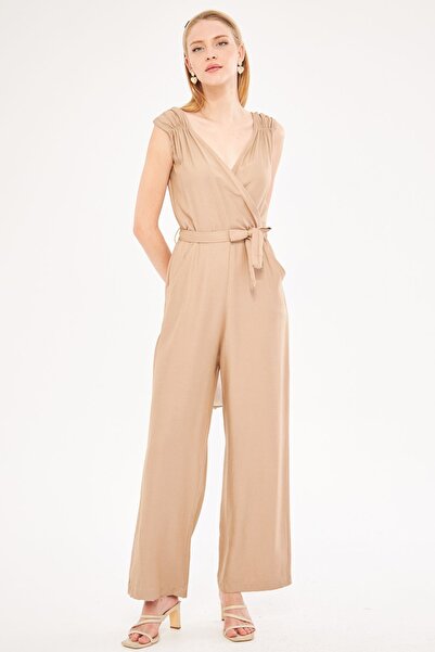 armonika Milk Brown Colored Long Women's Jumpsuit with Double Breasted Collar and Shoulder Detail - V Belted, ARM-24Y001049