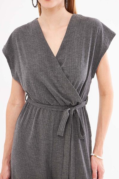 armonika Anthrazitfarbener zweireihiger Damen-Jumpsuit mit Gürtel an der Taille ARM-20Y042008
