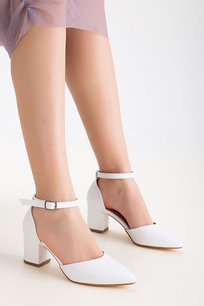 MaskButik Alina White - Shortcut