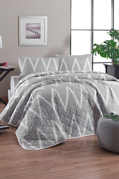 Eponj Home Olivia Gray Quilted Bedspread Set - Double