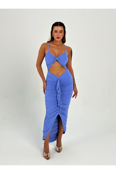Maison La Femme Premium εφαρμοστό πλεκτό βραδινό φόρεμα με ειδική λεπτομέρεια χαμηλού κοψίματος