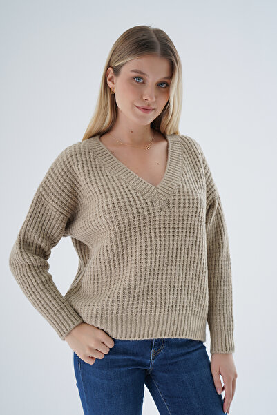 Trist Star Pulover tricotat tricotat Thessaloniki cu decolteu în V bej - fire...