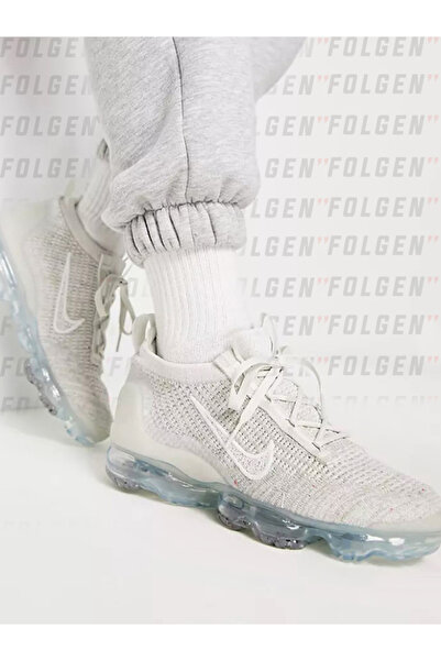 Nike Vapormax Flyknit Sneakers in White Kadın Beyaz Spor Ayakkabı