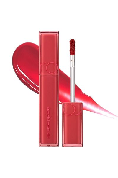 Romand Dewy Ful Water Tint Cherry Way يوفر مظهرًا رطبًا ومشرقًا