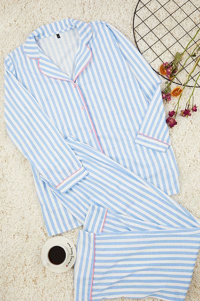 Trendyol Curve Blue Striped Shirt Collar Knitted Pajamas Set - TBBAW25AI00040