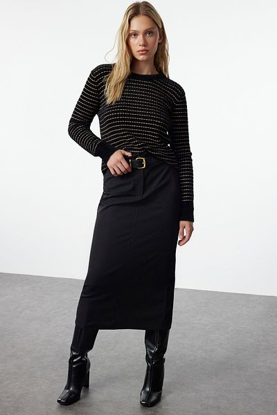 Trendyol Collection Pruhovaný černý pletený svetr - Furry Yarn Twoaw25kz00129
