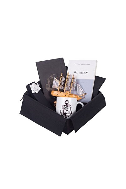 Kitaplı Hediye Kişiye Özel Kupa Gemi Maketi Defter Kalem Ve Kitap Hediye Kutu...