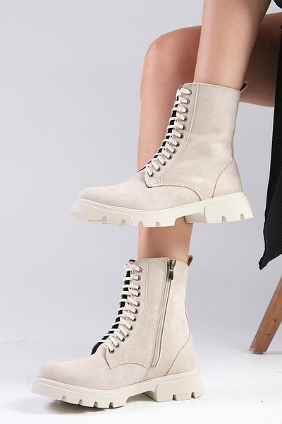 Mio Gusto Γυναικείες μπότες με χοντρή σόλα Alvina Beige Suede με κορδόνια και φερμουάρ