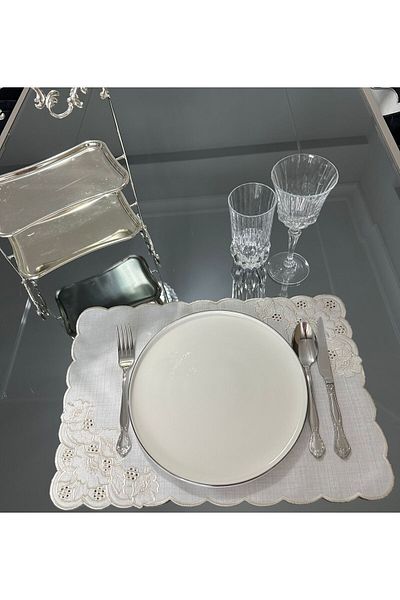 LİNDA MİA 2-Piece American Service Floral Hole Work Set