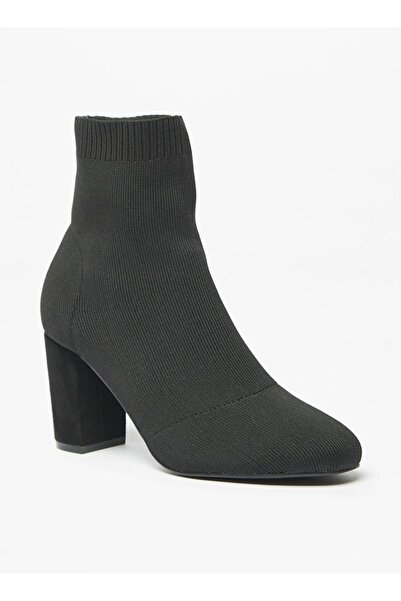 Celeste Women's Textured Ankle Boots with Block Heels and Zip Closure